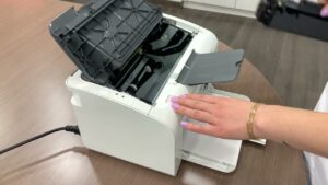 Sustituir toner HP